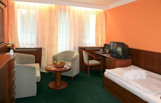 Hotel Nastup Loučná pod Klínovcem Oda fotoğraf